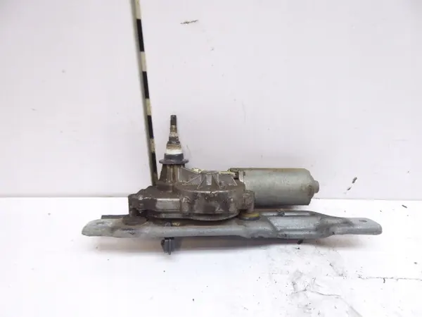 Heckwischermotor Volkswagen Golf III 92-97 image 3