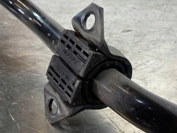 Stabilisateur arrière Kia Sorento IV OEM FOB46370 image 5