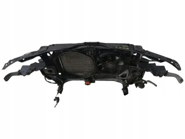 Voorste radiatorriem PAS CHŁODNICE PASSAT B5 image 3