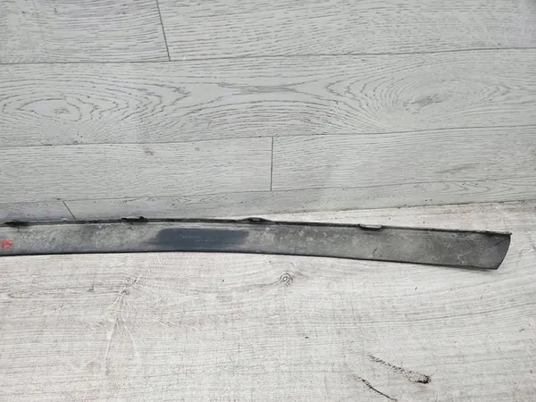 Acabamento de para-choque dianteiro Suzuki Ignis 7178162R0 image 6