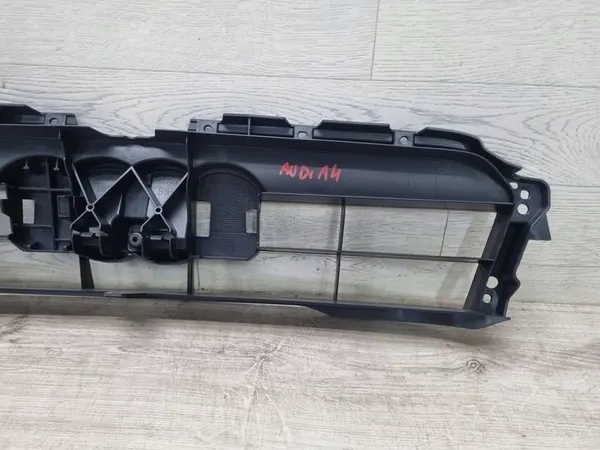 Audi A4 Grill Support 8K0807233H image 6