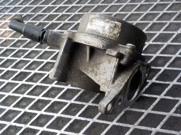 Vacuümpomp OEM 06H145100S voor Audi A3 1.8 TFSI image 5