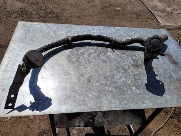 Öl-Einfüllstutzen OEM 0139697737487 für Volvo FE image 3