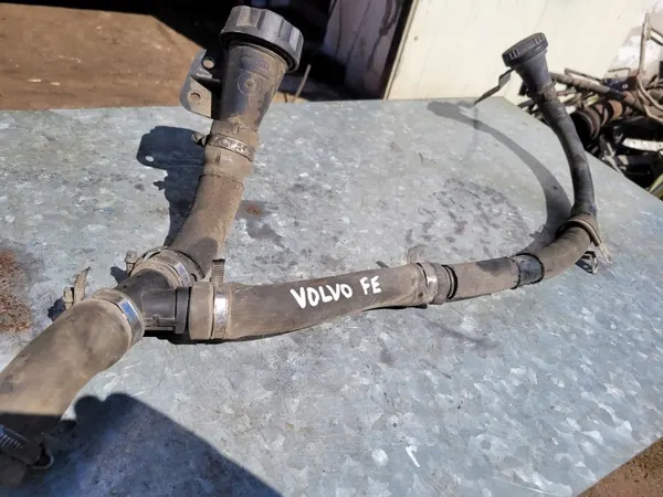 Öl-Einfüllstutzen OEM 0139697737487 für Volvo FE image 6