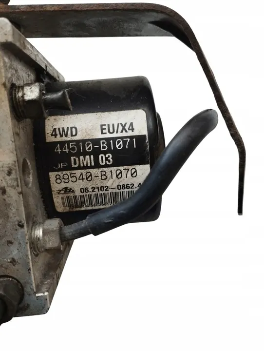 Bomba de módulo ABS Daihatsu Sirion II image 6