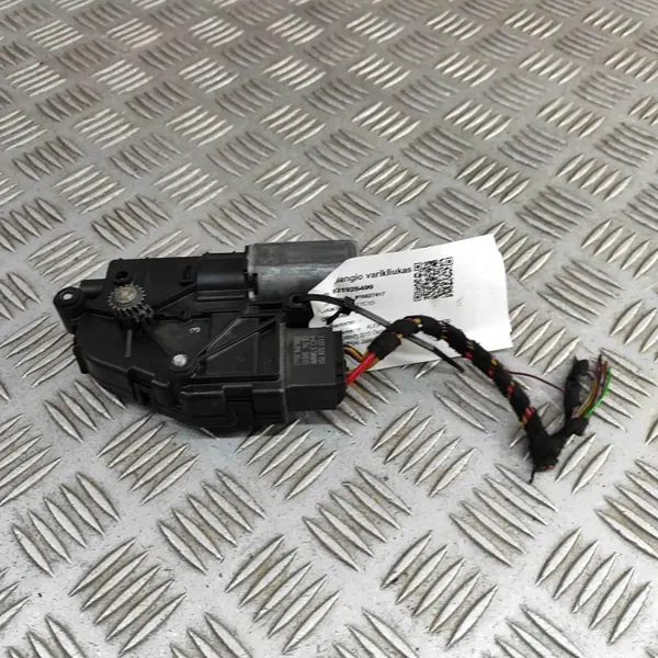 Audi Q5 Schiebedachmotor OEM 8R0877041D Gebraucht image 5