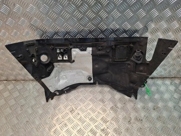 Käytetty Väliseinäpeite OEM S26372227 Mercedes image 4