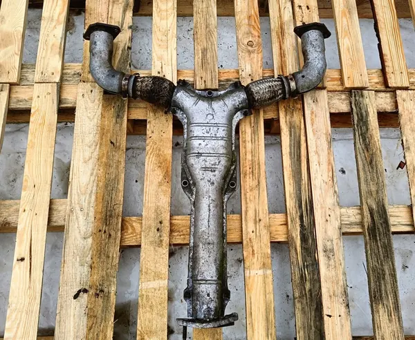 Silencieux avant Y-Pipe Infiniti G35 Nissan 350Z image 2