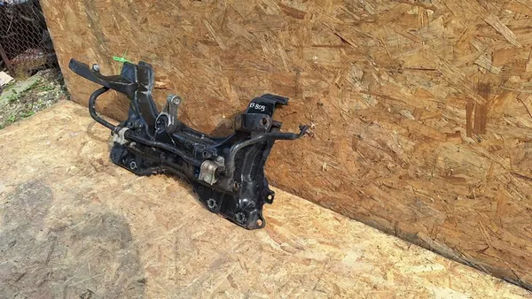 Supporto anteriore Ford Focus MK1 98AG5019AL image 2