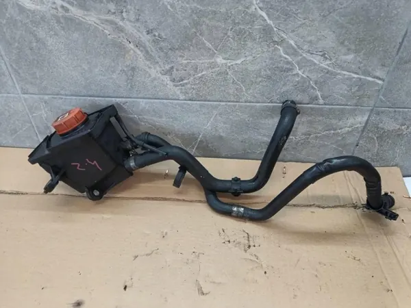 Servobehälter OEM 141619022026 für Alfa Romeo 159 image 2