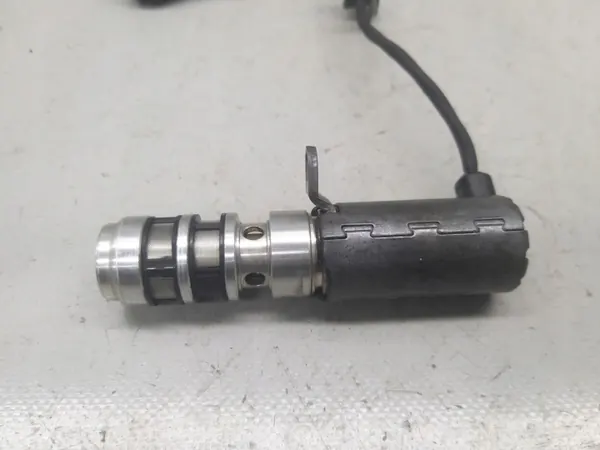 Válvula da Bomba de Óleo Sensor OEM 730710-0699 1.4 VTI image 6