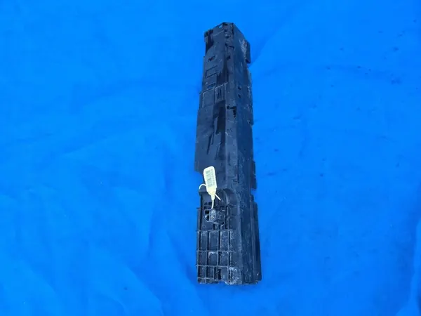 Kylarfäste BMW 1 F20 F22 F30 F32 F36 9487033 image 1