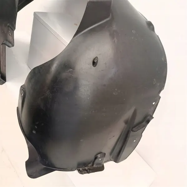 Right Front Wheel Arch Skoda Yeti 5L0 5L0809958B image 4