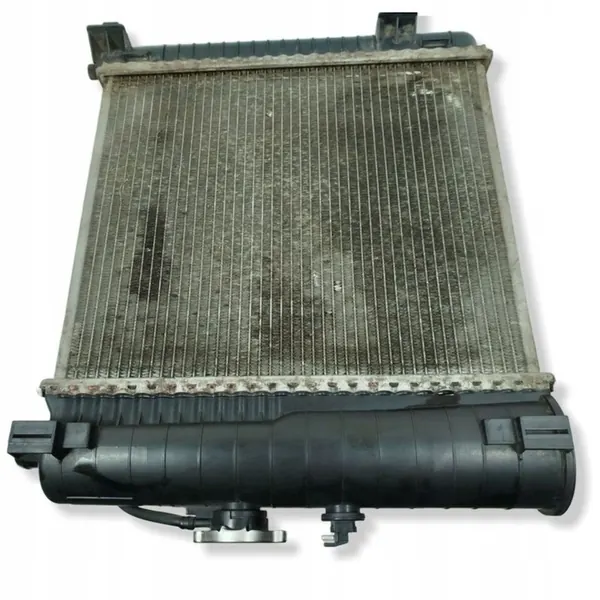 Radiador de Agua Frontal Mercedes-Benz C W202 62708A image 10