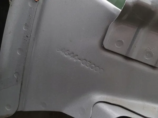OEM 64544-G3000 Etu Oikea Hinauskoukku - Hyundai image 3