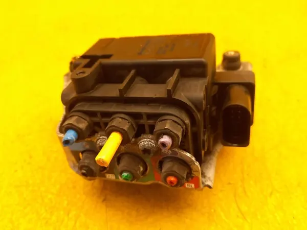 Diviseur Suspension Porsche Cayenne OEM 7L0616251 image 2