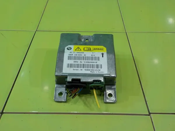Module capteur airbag BMW Z4 E85 OEM 6962888 image 2