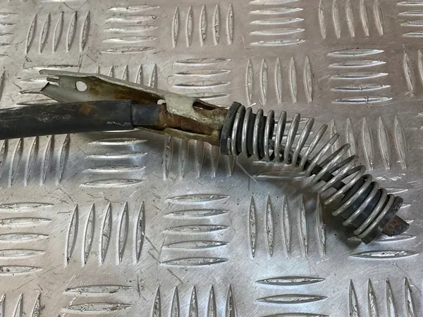 Câble de déverrouillage de frein à main Dodge Durango 2018 OEM FOB34216 image 7