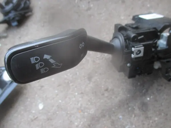 SKODA FABIA III schakelassemblage 6C0953501 image 2