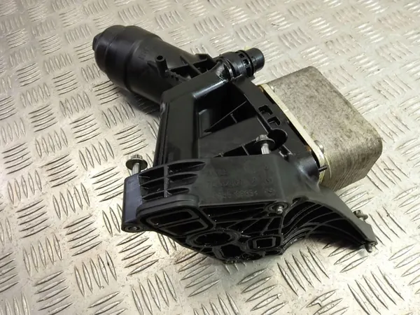 BMW X3 G01 2018 Radiador de óleo image 9