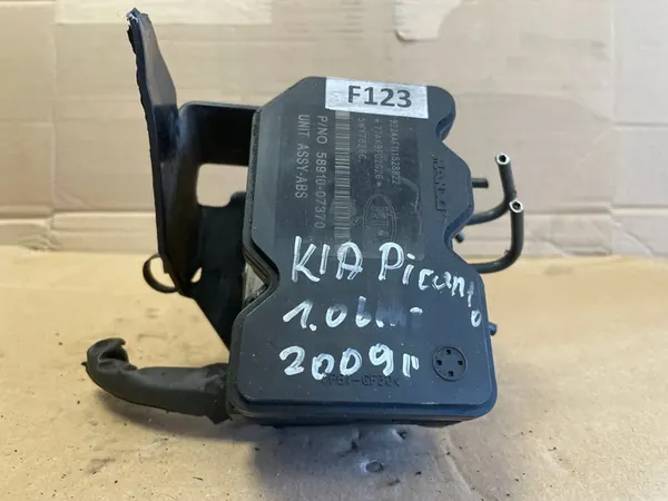 KIA PICANTO I LIFT 1.0 ABS CONTROLEPOMP 5891007370 image 3