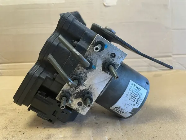 KIA PICANTO I LIFT 1.0 ABS CONTROLEPOMP 5891007370 image 4