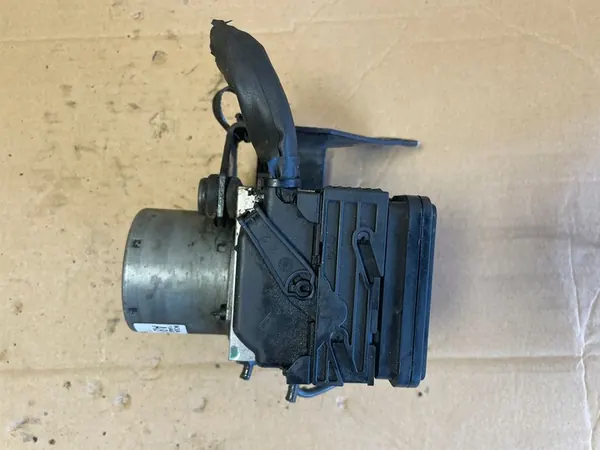 KIA PICANTO I LIFT 1.0 ABS CONTROLEPOMP 5891007370 image 7