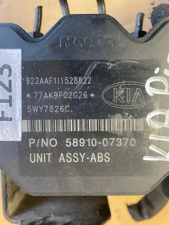 KIA PICANTO I LIFT 1.0 ABS CONTROLEPOMP 5891007370 image 8