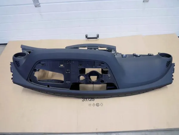 Consola salpicadero OEM RHD UK Mercedes Clase E W213 image 6