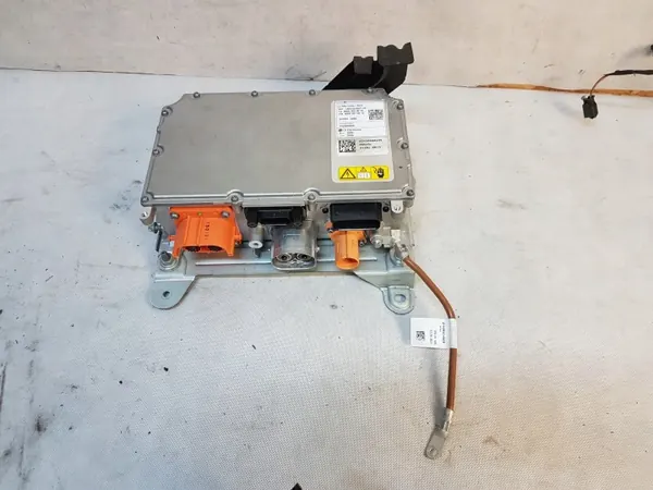 Mercedes-Benz EQA 2022 Wechselrichter OEM a2430008699 image 2