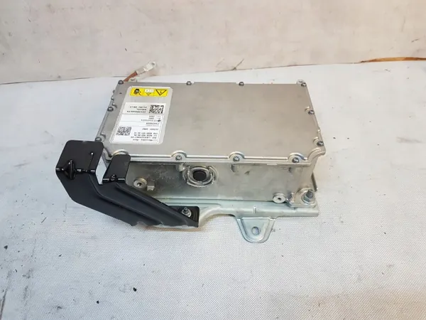 Mercedes-Benz EQA 2022 Wechselrichter OEM a2430008699 image 4