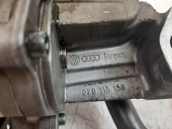 Oljepump OEM 070116153 för VW Transporter T5 image 7