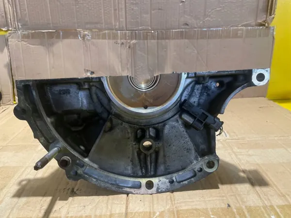 Kurbelwellenlagerdeckel Citroen C3 Picasso OEM V757899480 image 3