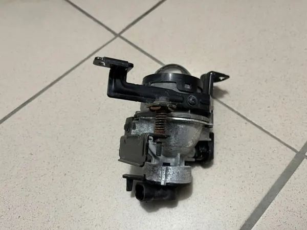 Halogeengrootlicht Links OEM 92201-G4510 met DRL image 7