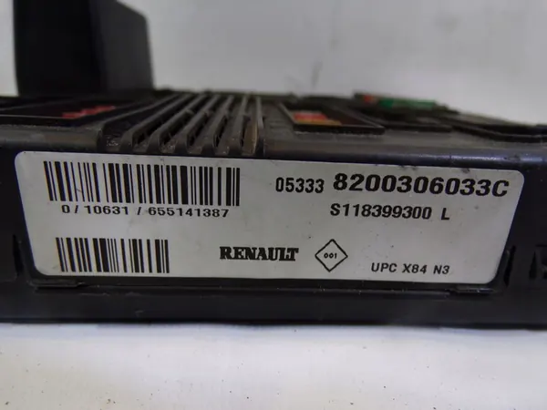 RENAULT UPC MODULE 8200306033C image 5