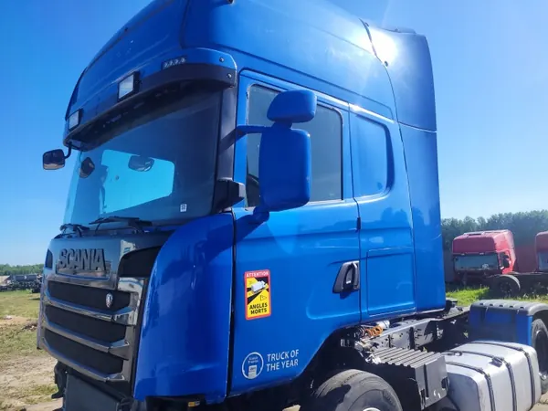 Cabina completa Scania OE XPI con palanca ancha Topline image 2