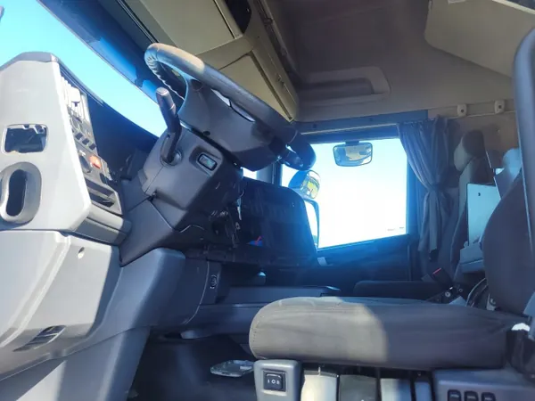Cabina completa Scania OE XPI con palanca ancha Topline image 6