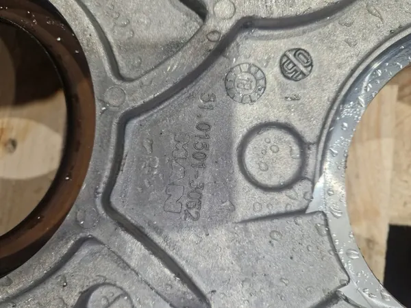 Tapa Motor MAN OEM 51.01501-0079 Estado Usado image 3