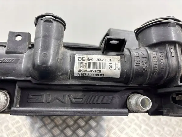 MB C63 W204 E63 W212 SLS C197 CLS63 C218 SL63 R231 Waterkoeler A2185000200 image 8