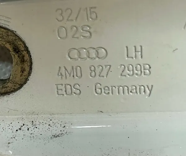 Charnière gauche coffre Audi Q7 OEM 4M0827851A image 4