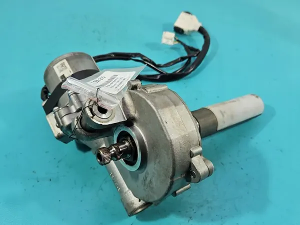 Pompe de direction OEM 45200-02281 pour Toyota Auris image 2
