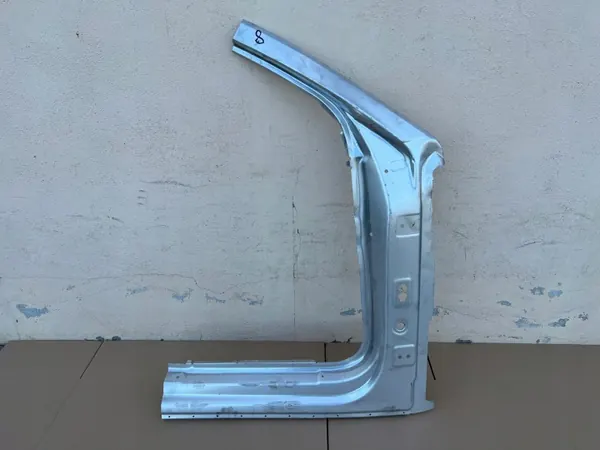 Pilier avant seuil droit Lamborghini Urus OEM image 2