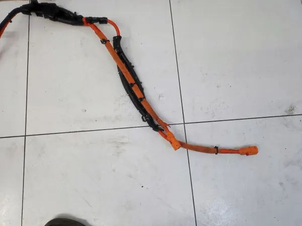 Câble de charge haute tension OEM 4KE971008Q image 6