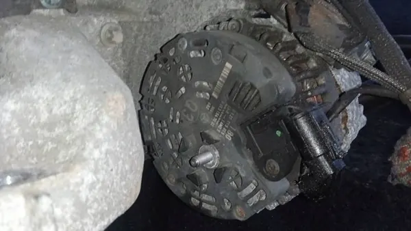 Mercedes-Benz CLS-CLASS Generaattori 2005 3.2L OEM image 3