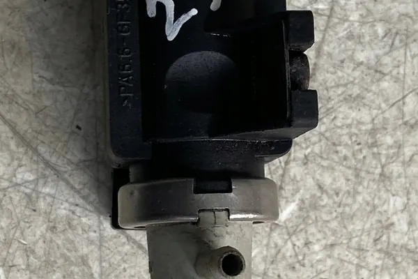 Válvula eletromagnética IVECO DAILY VI 55354529 image 2