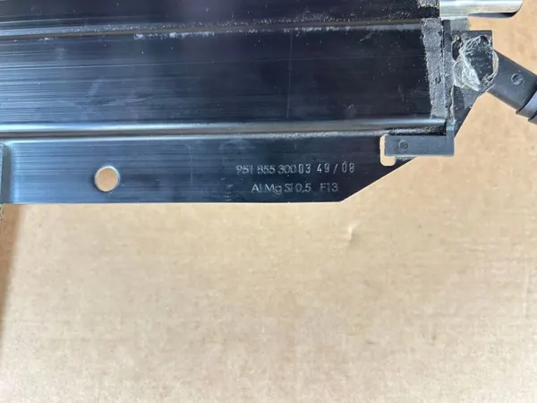 Marco de techo corredizo Porsche 911 997 OEM 951855300 image 8