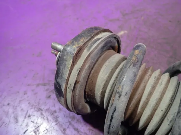 Fiat Freemont Bakre Höger Stötdämpare OEM P68068866AF image 6