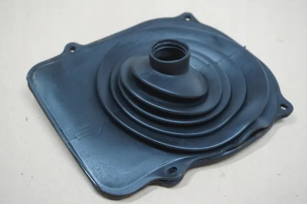 Nissan D40 MIESZEK 2,5 DCI Schaltgummimanschette - Gebraucht image 3