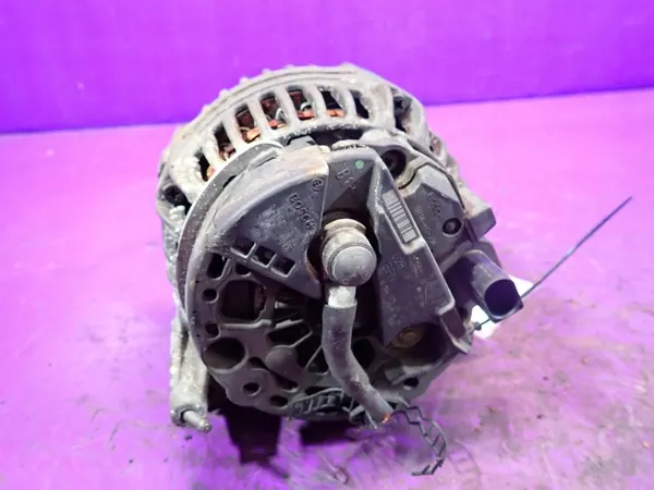 AUDI A4 B6 00-05 1.9 D Vaihtovirtageneraattori 028903029Q image 4