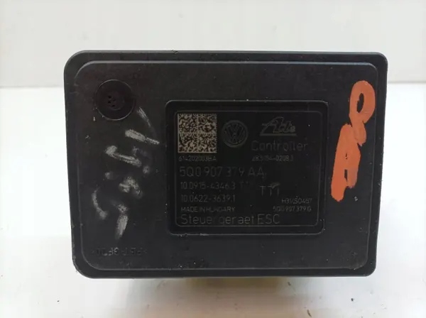 ABS-pumppu OEM 5Q0614517T VW Golf VII:lle (2014-) image 4